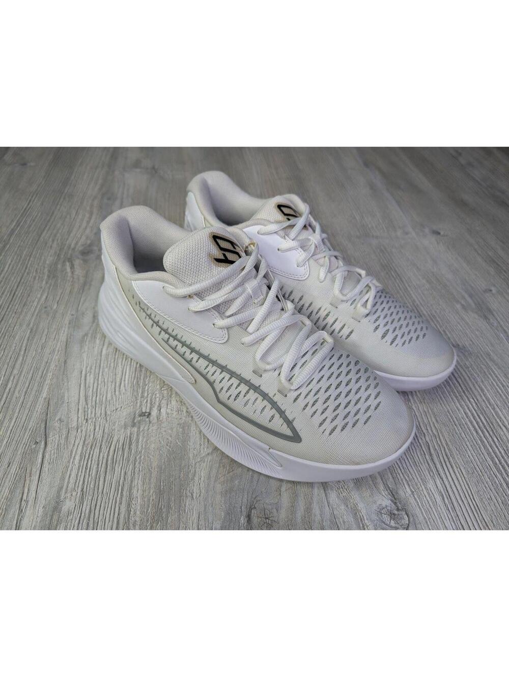 PUMA Women's Stewie 1 Basketball Shoes White 378262-04 size 11